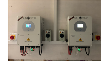 2 x Sunsynk 3.6kw hybrid
